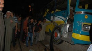 مصر: مقتل 24 شخصا وإصابة 22 آخرين في حادث اصطدام قطار 