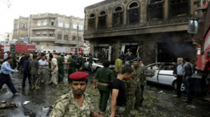 الدفاع اليمنية: مهاجمو الوزارة سعوديون وعدد القتلى بلغ 56 شخصا