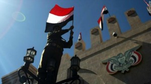  اليمن: ارتفاع عدد قتلى تفجير وزارة الدفاع إلى 25 شخصا والرئيس اليمني يأمر بفتح تحقيق