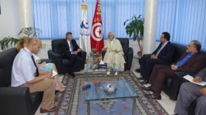 سفير أمريكا بتونس يلتقي  "الغنوشي"