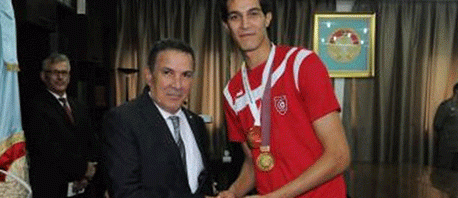 وزير الدفاع يكرم المنتخب العسكري اثر حصوله على 3 ميداليات ذهبية في الألعاب العالمية