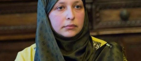"سمية عبد القادر" أول سيدة مسلمة تنتخب لعضوية مجلس "ميلانو" 