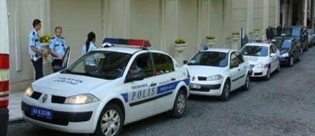 الشرطة التركية تداهم 44 شركة في اسطنبول على خلفية محاولة الانقلاب