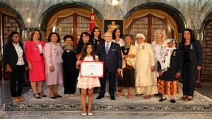 بمناسبة عيد المرأة: "السبسي" يُكرم ثلة من نساء تونس