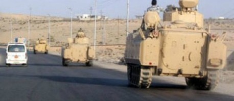 مصر: مقتل 12 جنديا في هجوم على حاجز أمني في شمال سيناء