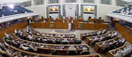 الكويت: نواب يطالبون دول الخليج بطرد السفراء الروس لمشاركة بلادهم في معركة حلب 