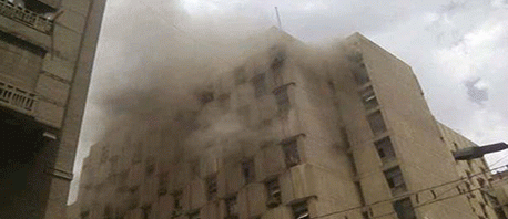 مصر: اندلاع حريق هائل بمبنى هيئة التأمينات الاجتماعية بالقاهرة
