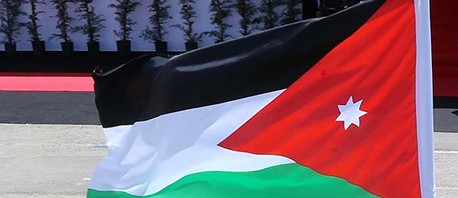 انفجار دراجة نارية أمام الملحقية العسكرية الأردنية في باريس