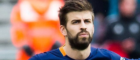 برشلونة يجدد عقد بيكيه حتى 2022