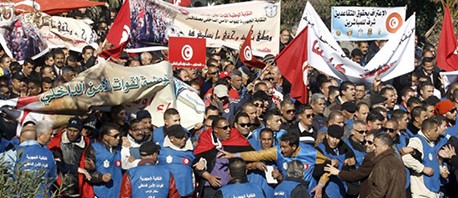أربعة أشهر سجنا مؤجلة في حق أربعة نقابيين أمنين  على  خلفية حادثة اقتحام القصبة