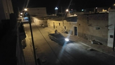 رمادة: عودة الهدوء بعد احتجاجات ليلية على وفاة مهرّب 