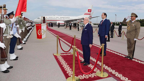 السبسي يُغادر تونس في اتّجاه أرمينيا  للمشاركة في قمة الفرنكوفونية