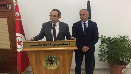 وزير الداخلية يدعو وحدات الحرس للتوقّي من جميع التّهديدات الإرهابيّة