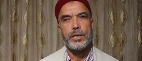 فرقة أمنية تُداهم منزل القيادي بالنهضة عبد العزيز الدغسني 
