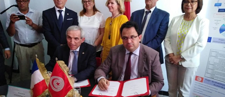 هبتان من الاتحاد الأوروبي لقطاع الصيد البحري وتهذيب الأحياء السكنية