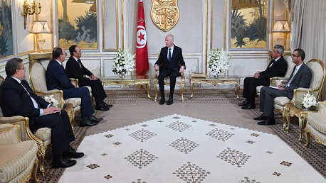 رئيس الجمهورية يلتقي رئيسَيْ مجلس النواب ومجلس المستشارين بالمغرب