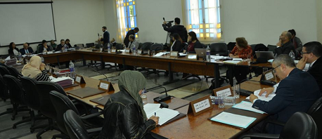 لجنة المالية الوقتية تُلغي الفصلين 26 و33 من مشروع قانون المالية لسنة 2020