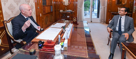 الترفيع في تعريفات المعاليم القنصلية محور لقاء الرئيس بوزير الخارجية