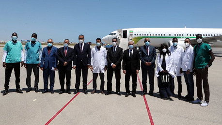 فريق طبي وشبه طبي موريتاني وطائرتان محمّلتان بمستلزمات صحية تحلاّن بتونس