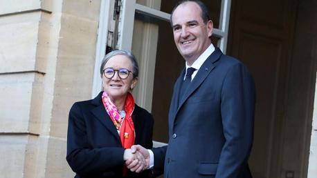 رئيسة الحكومة ونظيرها الفرنسي يعقدان جلسة عمل