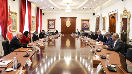 جلسة عمل بين الحكومة ووفد عن الاتحاد العام التونسي للشغل