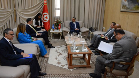 وزير الداخلية يستقبل المنسق المقيم للأمم المتحدة بتونس والوفد المرافق له