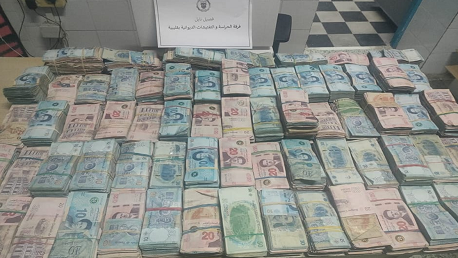 قليبية: حجز مبلغ مالي مهرب بقيمة 380 ألف دينار