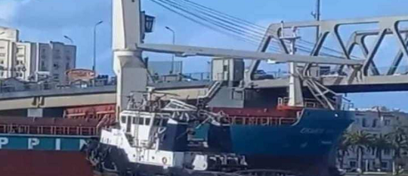 بنزرت: اصطدام باخرة بالجسر المتحرك وعودة حركة السير لحالتها الطبيعية