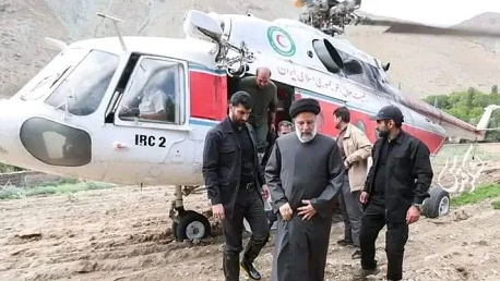وفاة الرئيس الايراني ووزير الخارجية في حادث تحطم المروحية