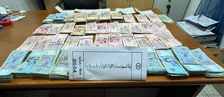 بتونس وصفاقس: حجز بضائع ومبالغ من العملة التونسية بقيمة فاقت الـ500 ألف دينار