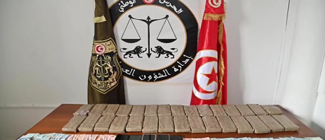 الداخلية: تفكيك شبكة مختصة في تهريب المخدرات وحجز 15 كغ من القنب الهندي