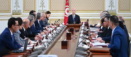 مجلس الوزراء ينظر في عدد من مشاريع القوانين والأوامر