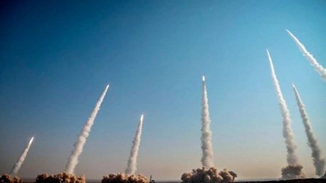 الحرس الثوري الإيراني يعلن تنفيذ الموجة 34 من عملية "الوعد الصادق 4"