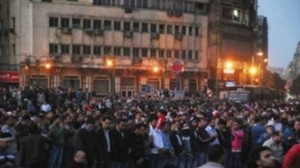 وزارة الصحة المصرية: 21 قتيلا و 180 جريحا في اشتباكات بميدان "رابعة العدوية" 