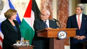 كيري : تحديد مُهلة 9 أشهر لاتفاق نهائي بين الفلسطينيين و الصهاينة