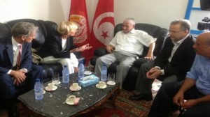 "حسين العباسي" يلتقي وزيرة الخارجية الإيطالية
