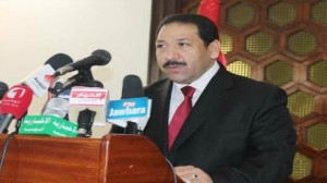  وزير الداخلية يُعلن فتح تحقيقين بخصوص تفاصيل جديدة في اغتيال "البراهمي"
