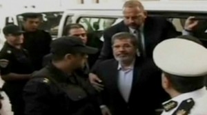 "مرسي" : ما حدث في مصر هو انقلاب عسكري مستوفي لأركانه