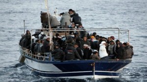 إيطاليا: إنقاذ 61 لاجئا أفريقيا من البحر جنوب جزيرة "لامبيدوزا" 
