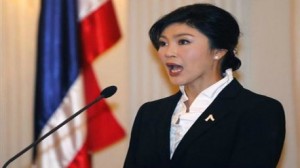 رئيسة وزراء تايلاند تعلن حل البرلمان واستقالة الحكومة 