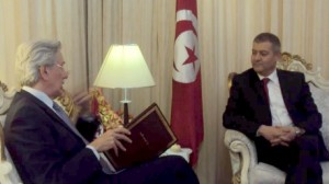 منير التليلي وزير الشّؤون الدّينيـّة  و فرنسوا قويات François Gouyette سفير فرنسا بتونس 