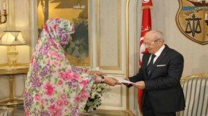 المبعوثة الخاصة للرئيس الموريتاني "الناها بنت حمدي بنت مكناس"