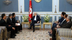 السبسي يلتقي وفدا عن الجمعية التونسية لمناهضة التعذيب 
