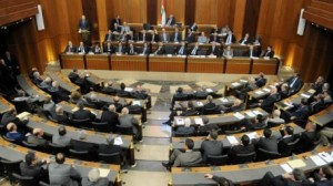إحالة مسؤولين عراقيين كبار إلى القضاء
