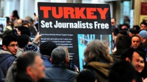 الإفراج عن صحافيين في اسطنبول
