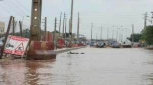 عشرات القتلى والمفقودين في الفيضانات الناجمة عن فيضان نهر كابياتو