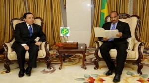 وزير الخارجية يلتقي الرئيس الموريتاني بنواكشوط