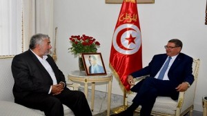 رئيس الحكومة الحبيب الصيد يلتقي رئيس الاتحاد التونسي للفلاحة والصيد البحري عبد المجيد الزار