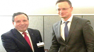 وزير الخارجية والتجارة المجري بيتر زيجارتو
