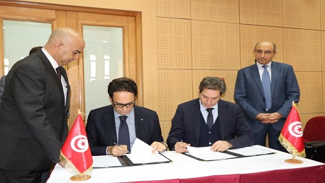 بالعاصمة الإمضاء على اتفاقية شراكة بين وزارة الشؤون الثقافية ووزارة الشؤون المحلية والبيئة 